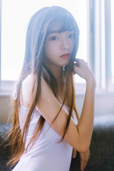 里面也请好好疼爱(Henie)全本